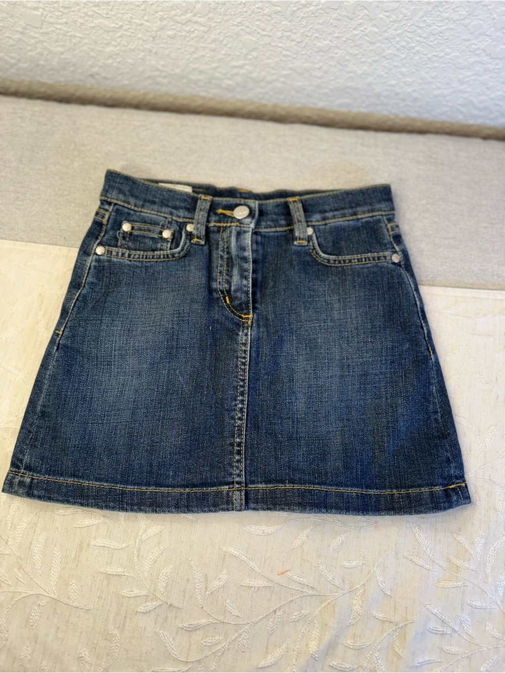 Locaste Girls Size 8 Denim A-Line‎ Mini Skirt - Blue.